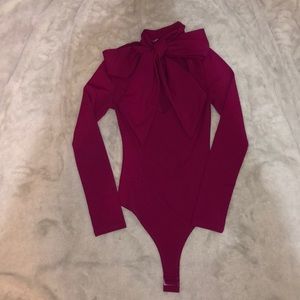 Long sleeve bodysuit with tie around neck